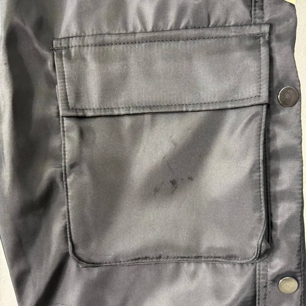 MNML Black Cargo Pants - Picture 3 of 6